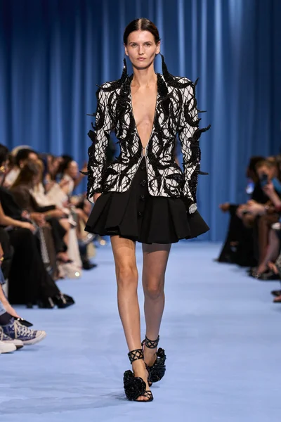 Look 47